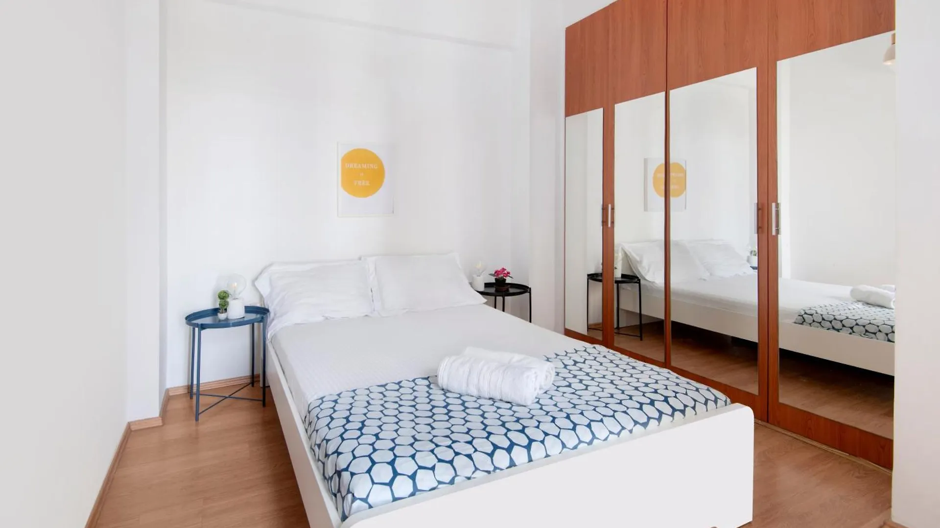 Welcome! Perfect Location-City Center Larnaca 0*,  Cyprus